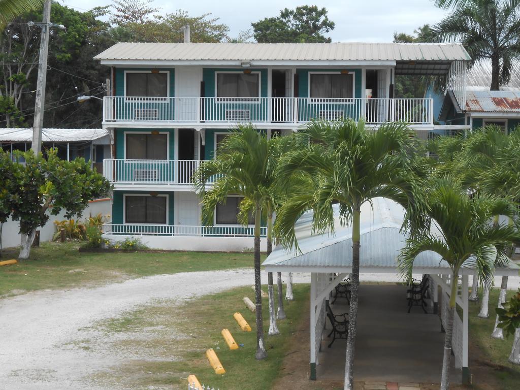 Hotel Perichi'S Cabo Rojo Exteriör bild
